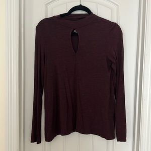 American Eagle Soft & Sexy Keyhole Top
